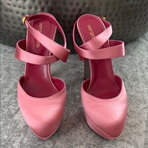 Sergio Rossi Pink Satin Women's Heels never worn and original box + dust bag